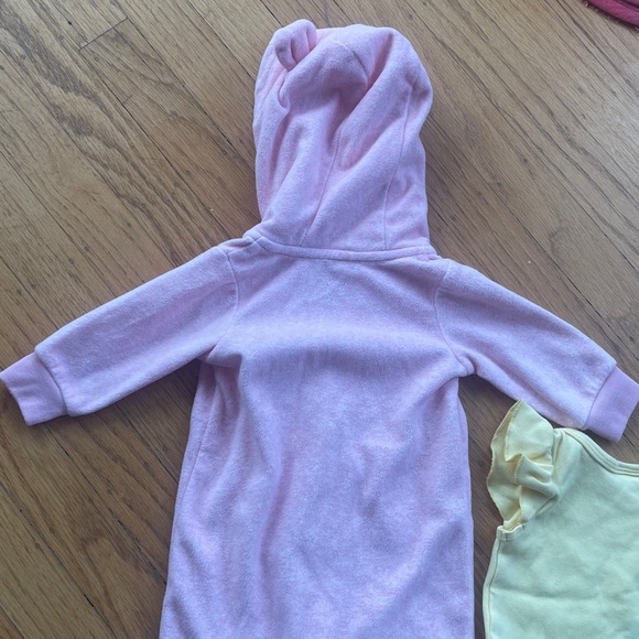 Carter Baby Girl - Picture 4 of 12